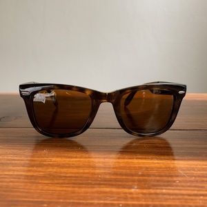 Ray-Ban Wayfarer Folding Classic Sunglasses